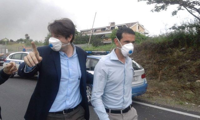 Pomezia incendio nube tossica: continuano le fiamme alla EcoX, le ultimissime