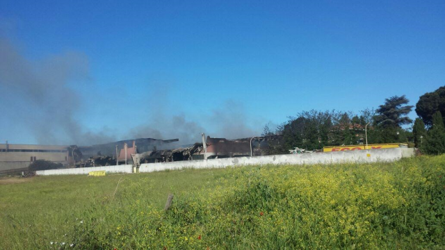 Incendio sulla Pontina, Asl: Incendio sulla Pontina, Asl: