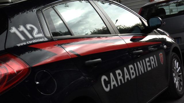 news_foto_254_Carabinieri-scritta-e-1121
