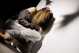 violenza sessuale 17enne