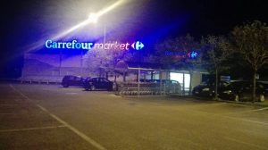 furto al carrefour