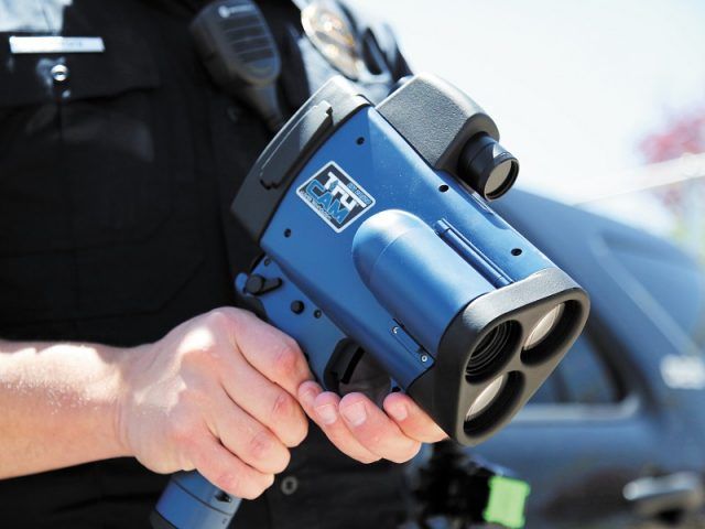 The TruCam Laser takes pictures of speeding cars. Telelaser Pontina