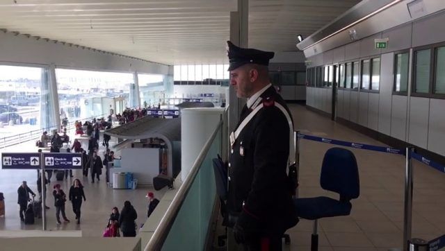 Blitz dei carabinieri negli areoporti del Lazio: tante multe ed un arresto