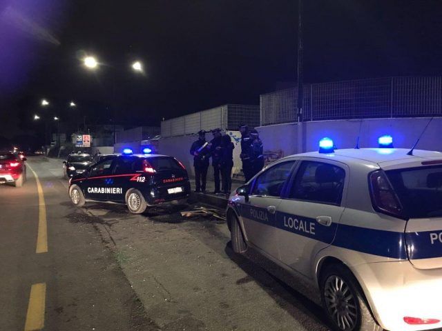 SANTA PALOMBA - Controli antiprostituzione di Carabinieri e Polizia Locale Roma Capitale (2)