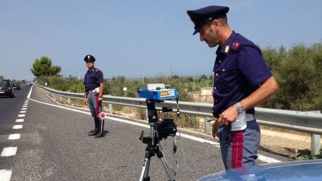 L'autovelox in dotazione alla Polizia Stradale-2