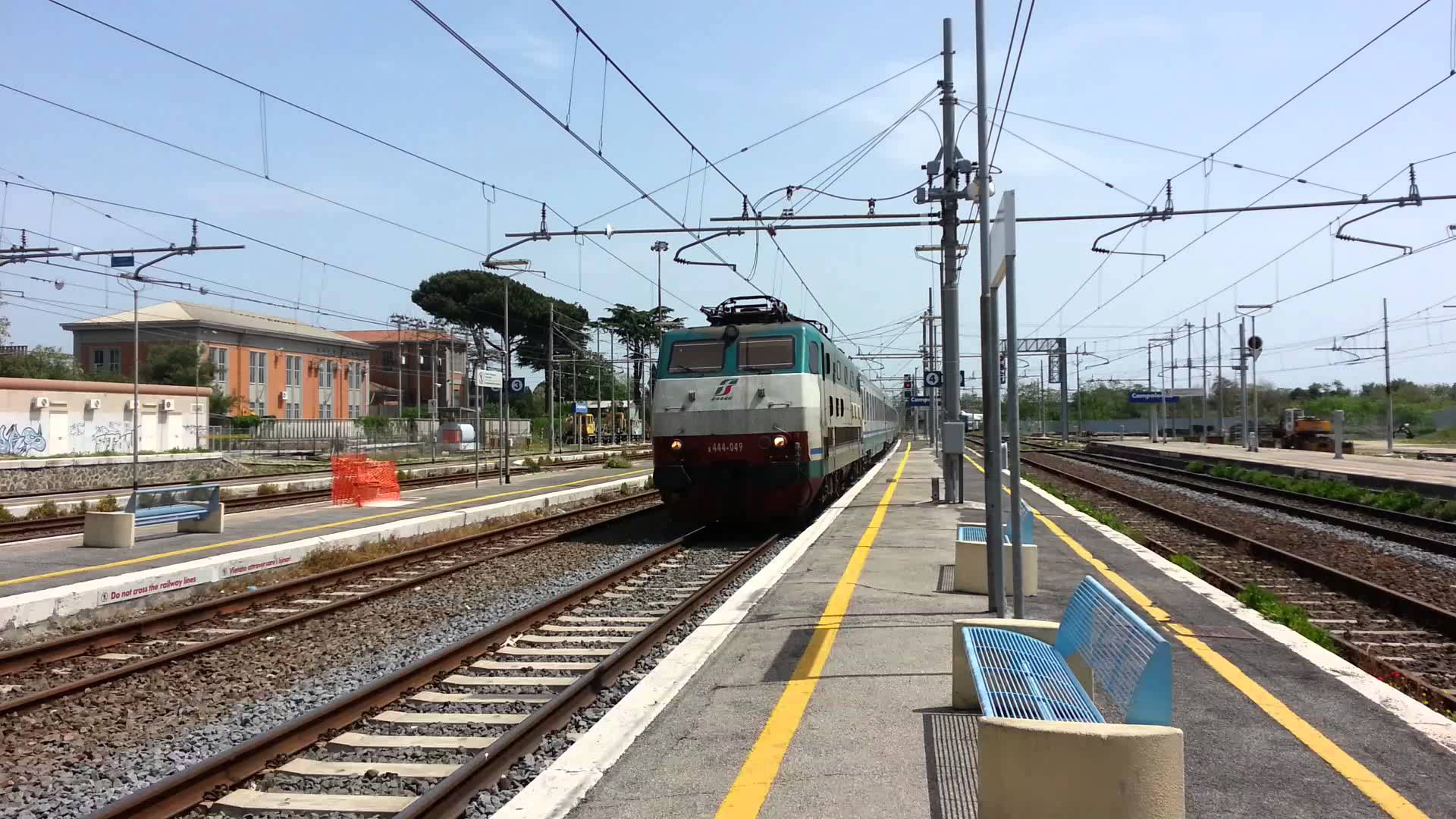 tragedia in treno muore un 75enne