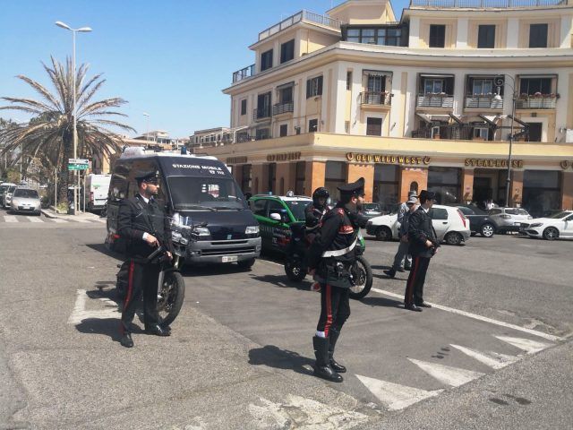 OSTIA - I controlli dei Carabinieri (1)