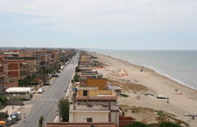 Lmare-degli-ardeatini-tratto-e1434360203610 rivalutiamo marina di ardea