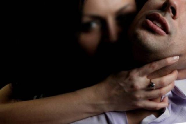 donne-violenza-su-uomini-696x465