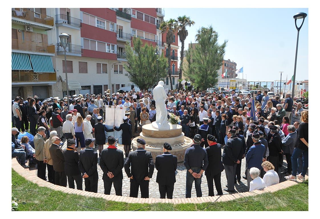 L'inaugurazione del monumento lo scorso 19 maggio