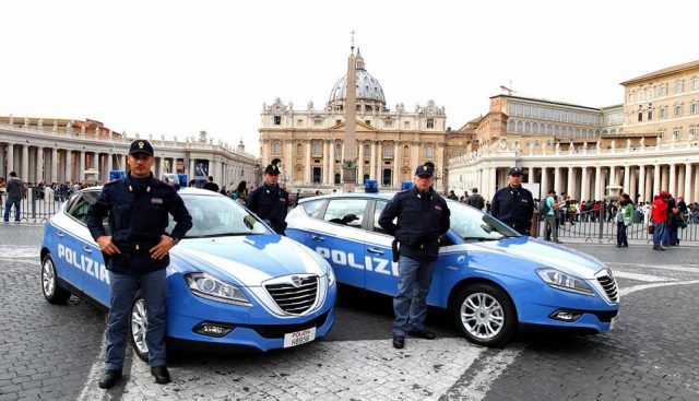 polizia-di-stato-auto-reparto-prevenzione-crimine-4