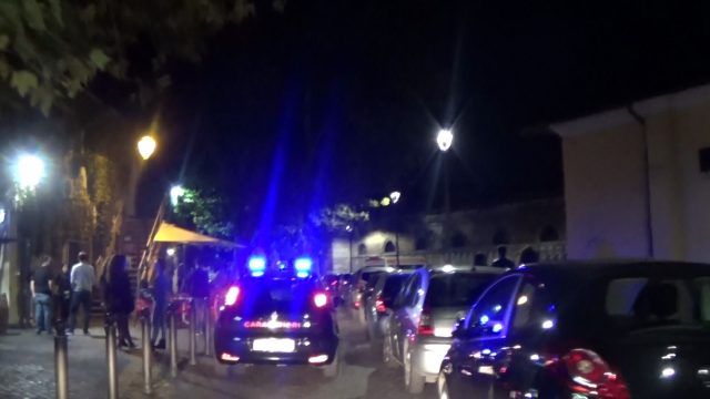 CENTRO - Controlli Carabinieri movida a Testaccio (1) roma