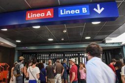 metro a roma disabile