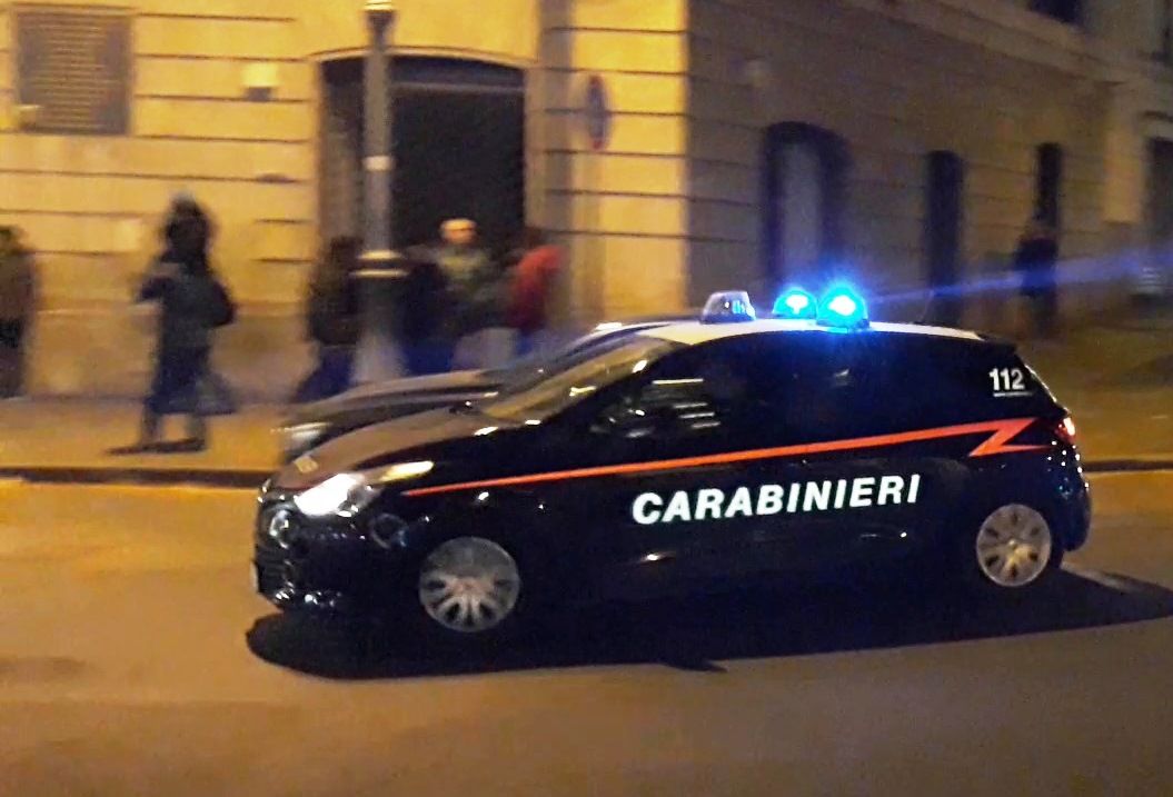 piazza di spaccio Pomezia arresti