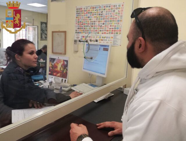 Commissariato polizia passaporto