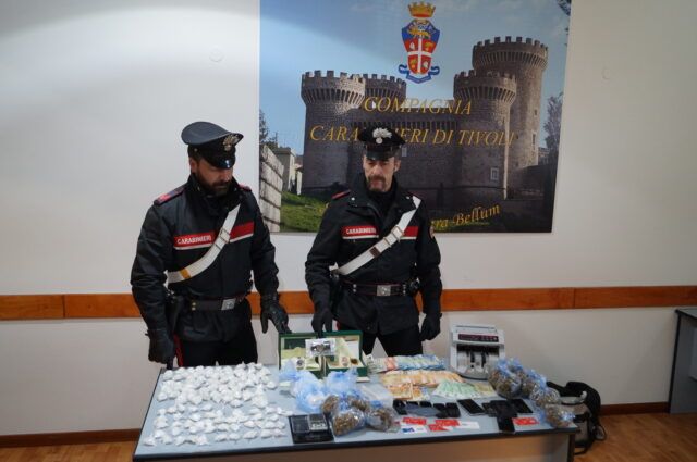 TIVOLI - 1,8 Kg di droga sequestrata