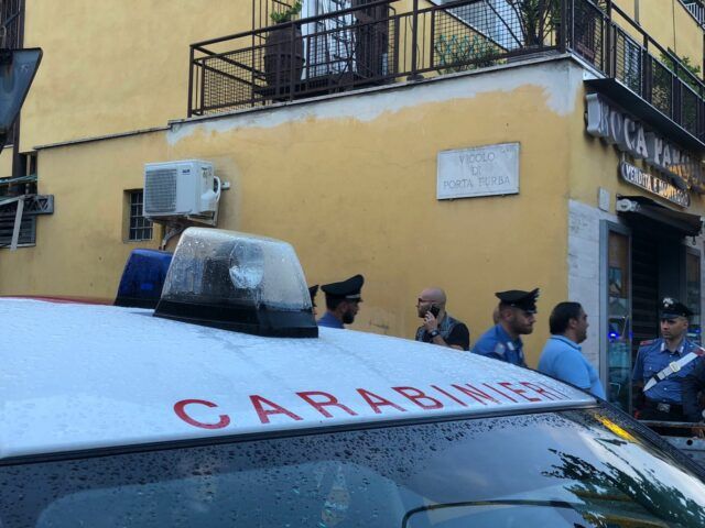 2018_07_17 NINV FRASCATI - Le fasi delle operazioni dei Carabinieri (4) casamonica