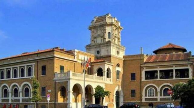 municipio-di-ostia-85635.660x368