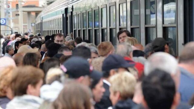 pendolari-treno