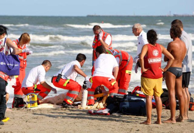 spiaggia-soccorsi
