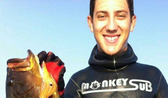 Latina, stamattina l'ultimo saluto al giovane sub Lorenzo