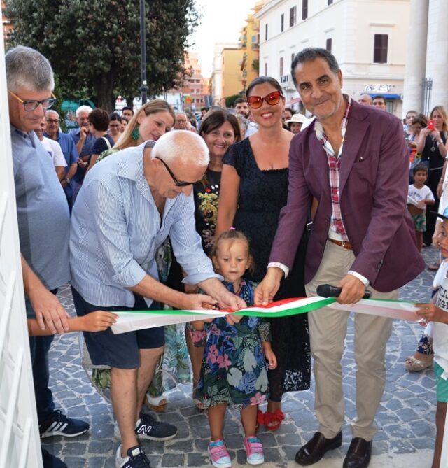 Anzio, in tanti all'inaugurazione dell'Ufficio del Turista