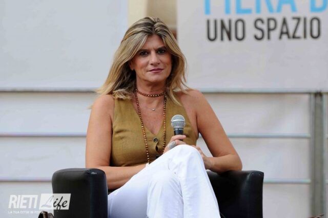 Federica Angeli Ostia