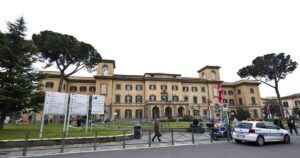 In foto l'ospedale San Camillo dove ha una donna ha dato di matto