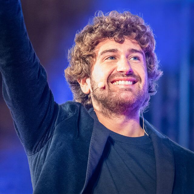 sianis alessandro siani