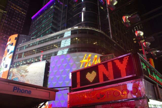 times-square-790792_1920