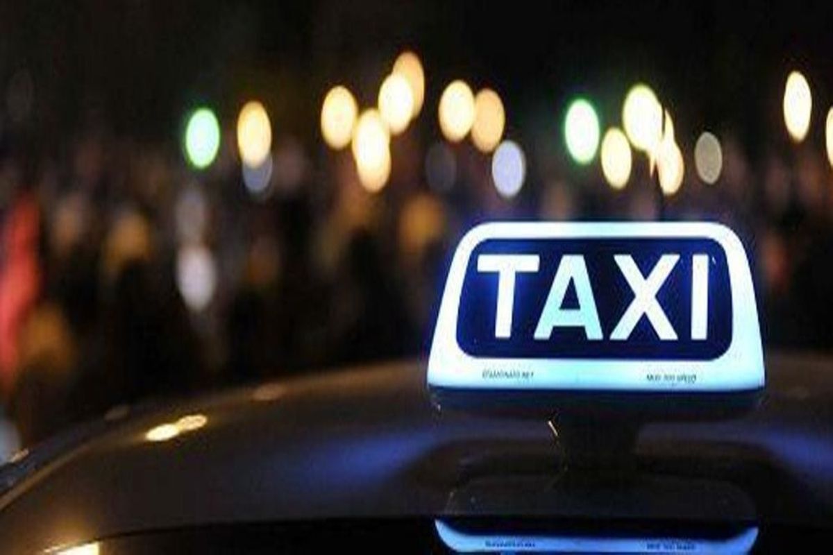 taxi fuori controllo a Ciampino