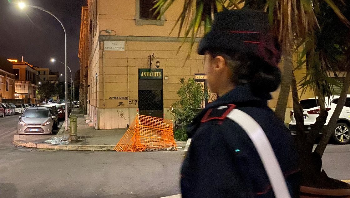 https://www.ilcorrieredellacitta.com/wp-content/uploads/2019/11/I-Carabinieri-durante-le-operazioni-di-questa-mattina-1.jpg