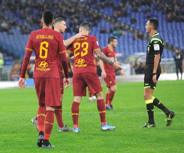 Smalling, Mancini e Dzeko