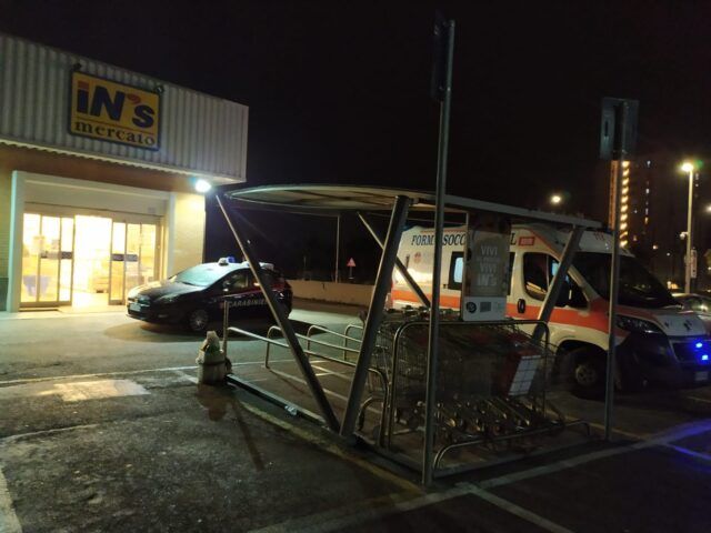 rapina INS Pomezia