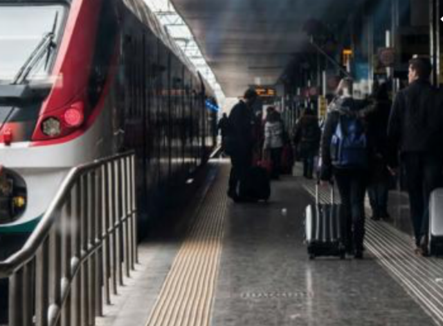 banchina stazione