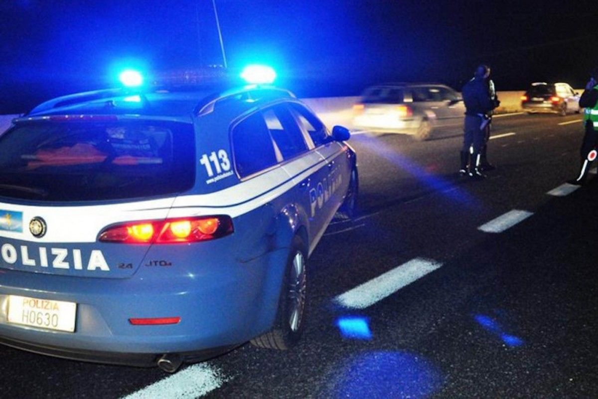 polizia stradale rapina autostrada