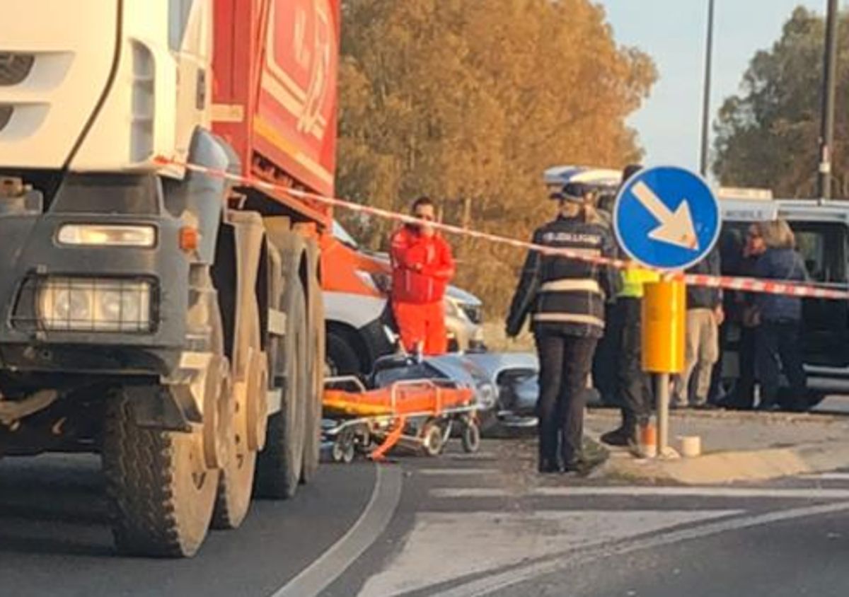 Incidente mortale Via del Mare5