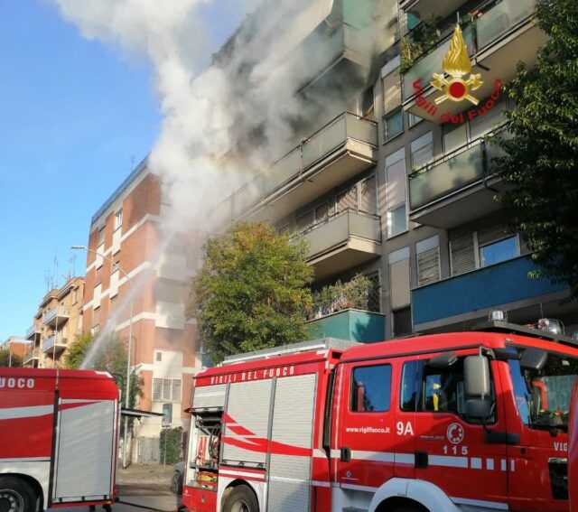 incendio villa stelluti