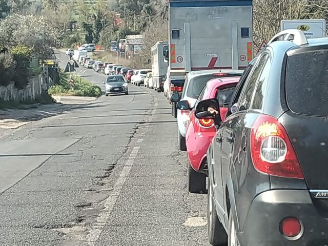 varco via Laurentina per Ardea