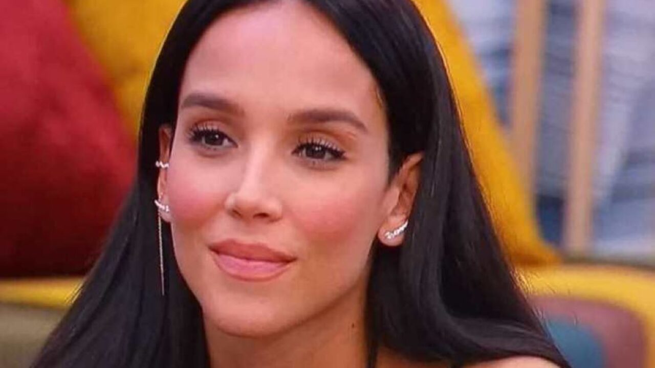 Paola Di Benedetto Chi E Eta Carriera Gli Amori Federico Rossi E Social Della Modella