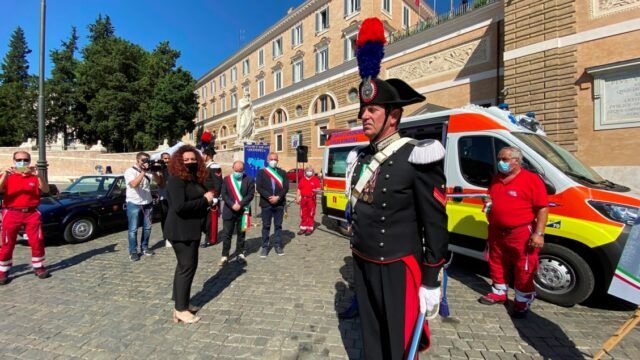 La cerimonia di intitolazione dell'ambulanza al V.Brig. Cerciello Rega (2)