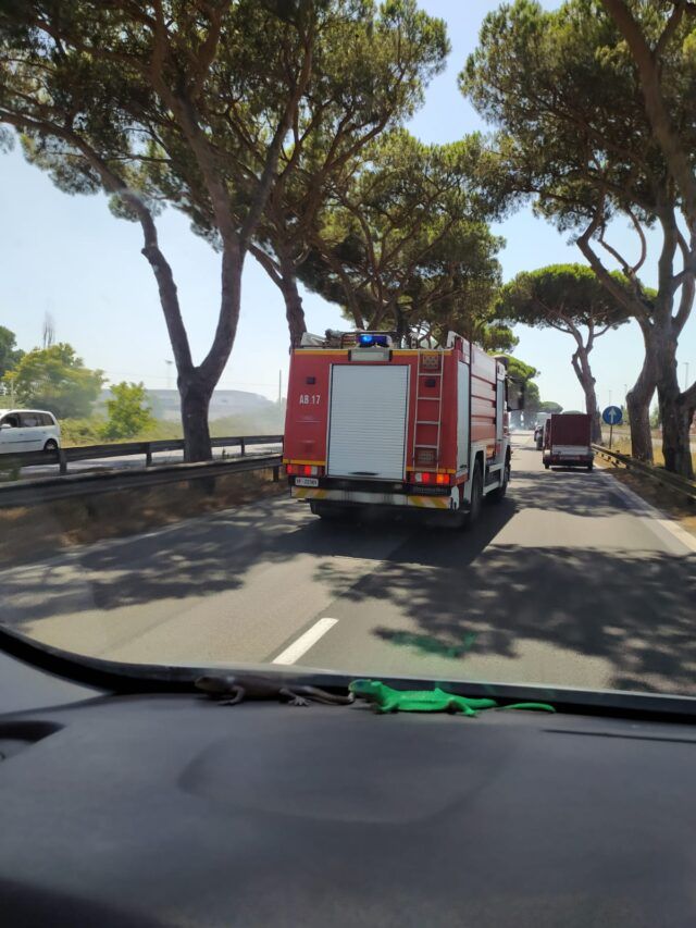 incendio pontina 2