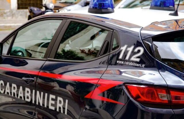 carabinieri Aggressione ed estorsione officina meccanica