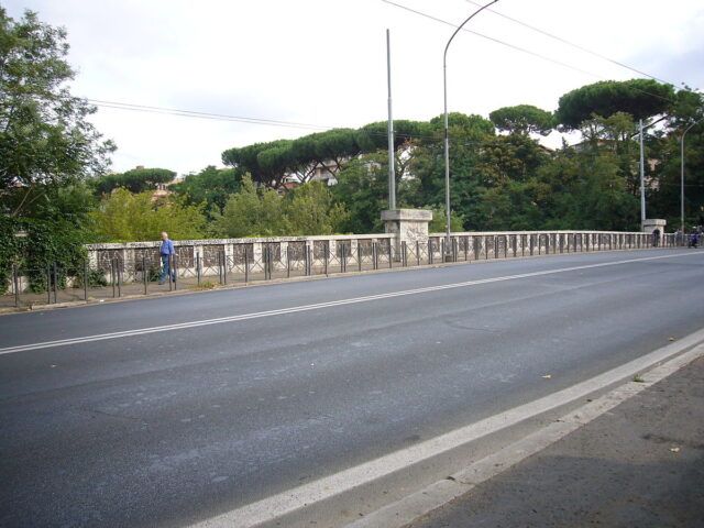 Ponte_Tazio