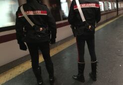 Roma, ondata di furti nelle metro