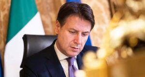 Giuseppe Conte vittima di stalking