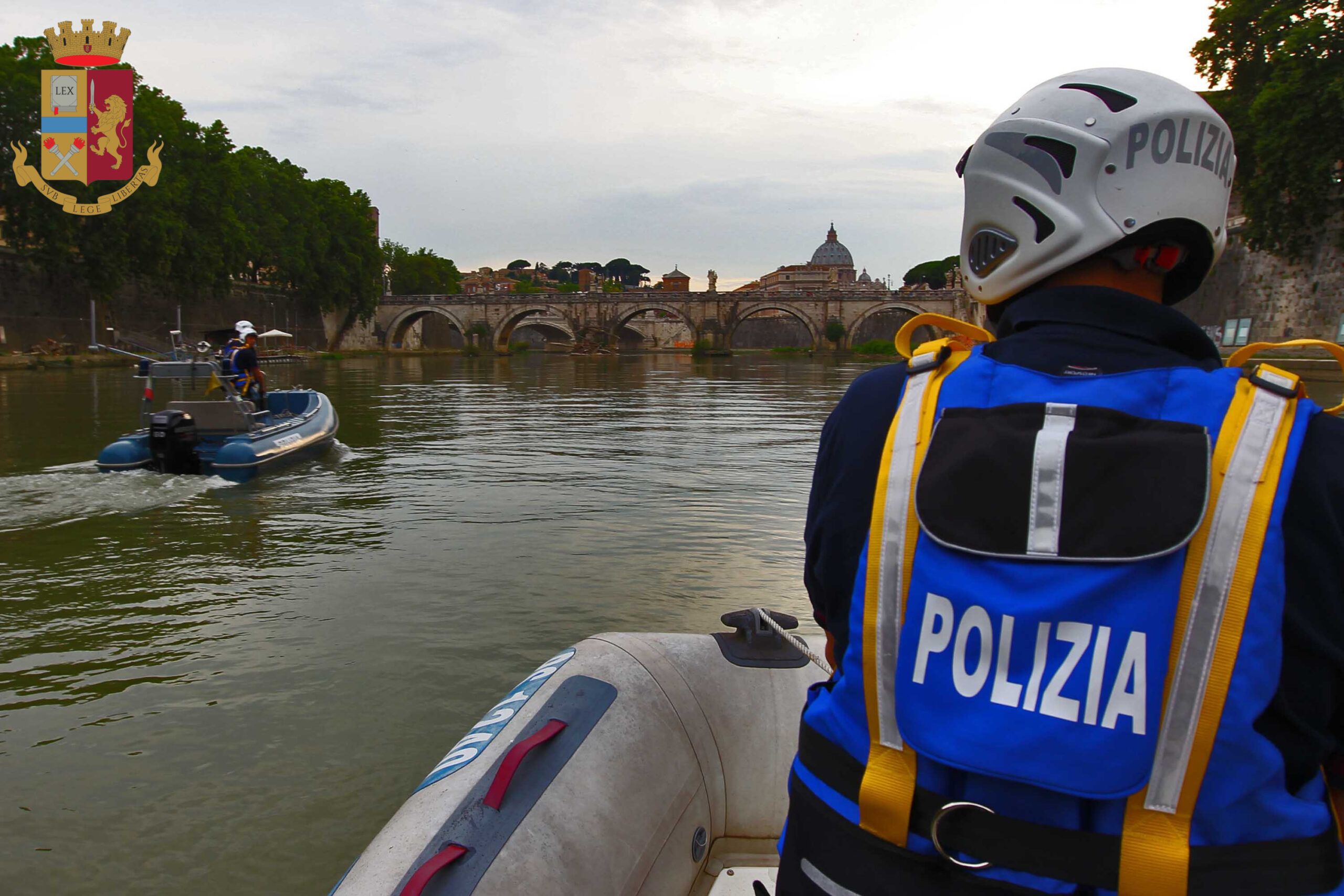 incidente durante una regata, interviene la polizia fluviale