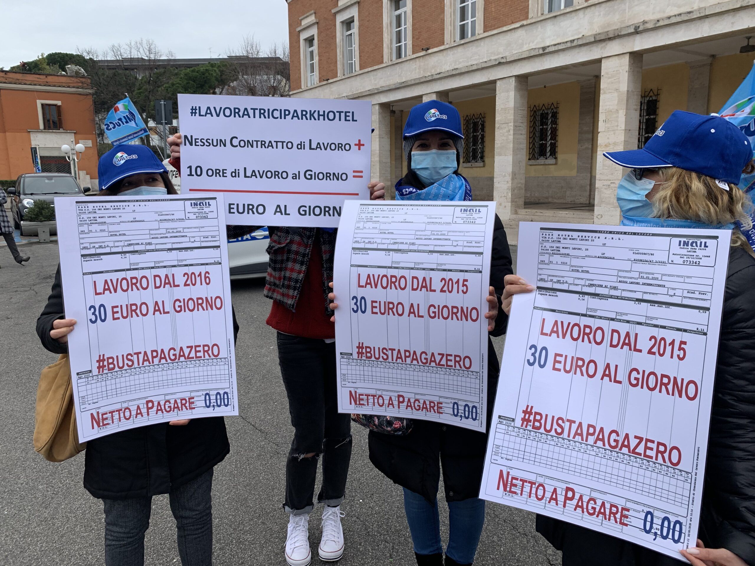 manifestazione protesta lavoratrici latina