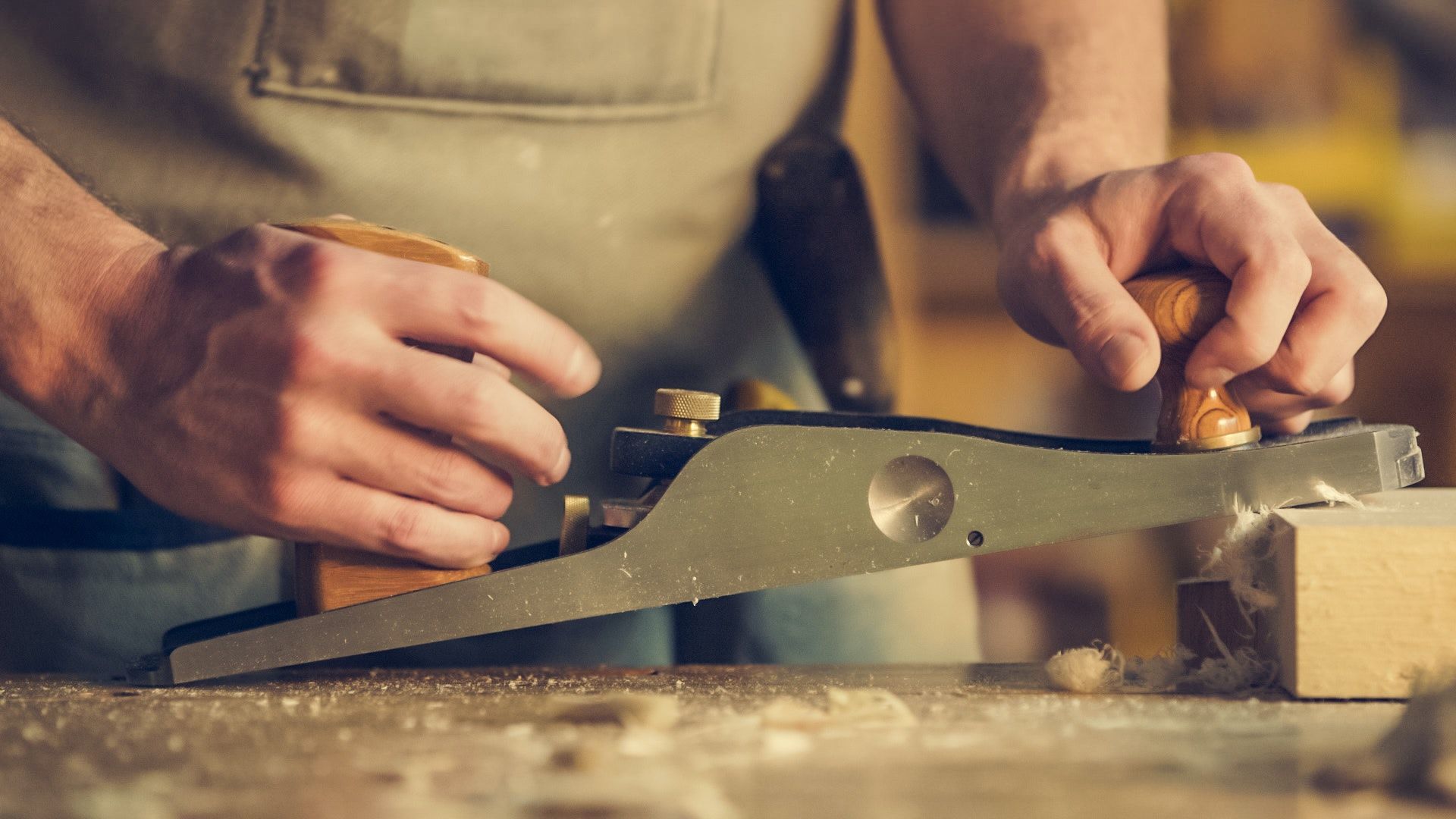 Gli attrezzi più utili per lavorare il legno