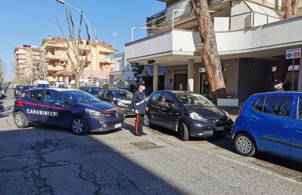 Tenta di dare fuoco all'abitazione a Ladispoli, badante arrestato